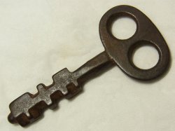 画像1: 【希少】１９００年代初頭 アメリカ アンティーク 南京錠のキー 51mm