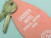 アメリカ アリゾナ州　GADSDEN HOTEL ホテルタグ付き アンティークキー《1907年創業 老舗ホテル 》【参考動画・画像有り】【難有り・訳あり】