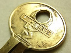 画像1: ヴィンテージキー,vintage key, ATLAS KEYS, アトラス ギリシャ神話 強さのシンボル【参考画像有り】【バーゲン】