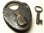 画像1: アンティーク南京錠,antique padlock【参考画像有り】《１８００年代末》アメリカ アンティーク Sargent＆Co.（サージェント＆カンパニー）製 南京錠56×73mm【バーゲン】 (1)