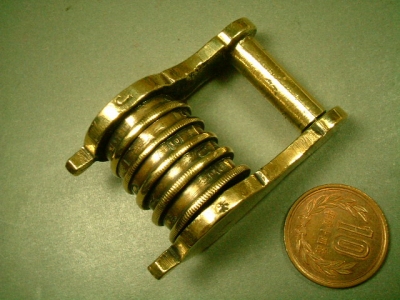 画像: フランス アンティーク ダイヤル式 南京錠【大】 １００年以上前製