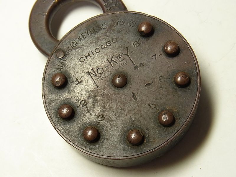 画像: ★参考画像有り【希少】アンティーク アメリカ American keyless lock company製 No-Key “キー不要”南京錠 1900年代初頭製
