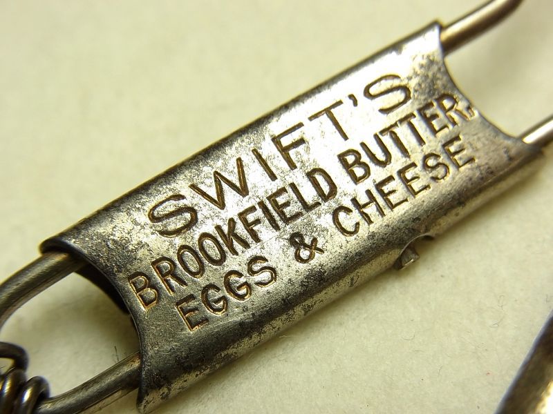 画像: 【参考画像・動画有り】SWIFT'S社 1933年アメリカ アンティーク キーホールダー シカゴワールドフェアー