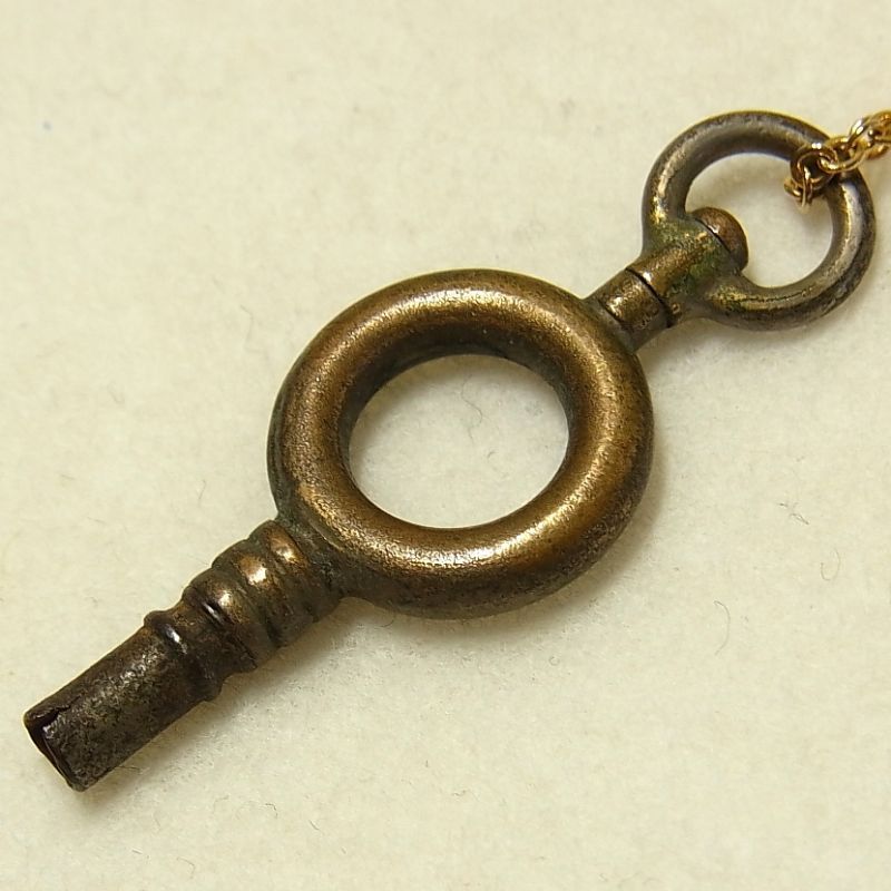 画像: 英国 1800年代末製 アンティーク 懐中時計のキー（チェーン有り。無しの場合は３００円引き）