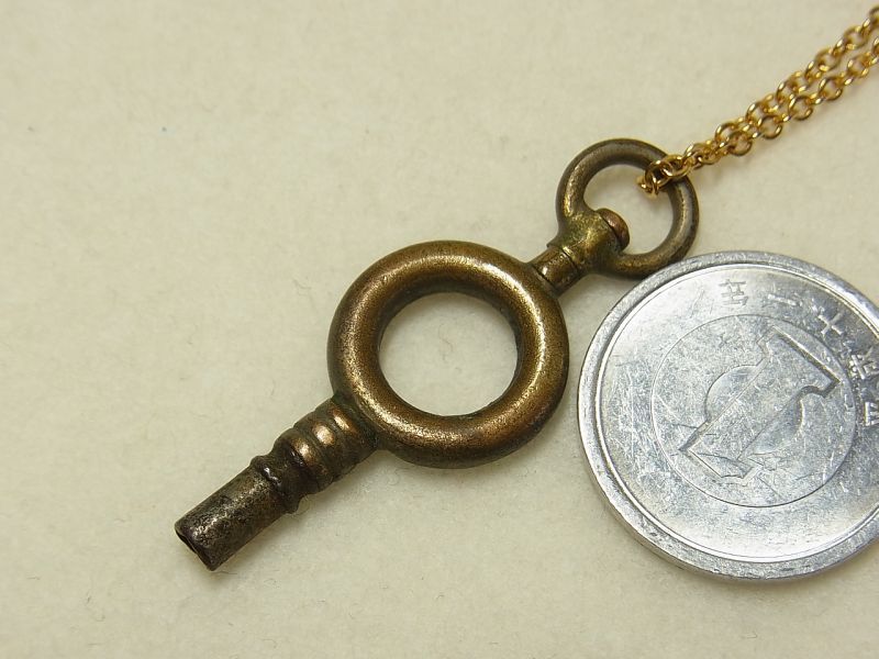 画像: 英国 1800年代末製 アンティーク 懐中時計のキー（チェーン有り。無しの場合は３００円引き）