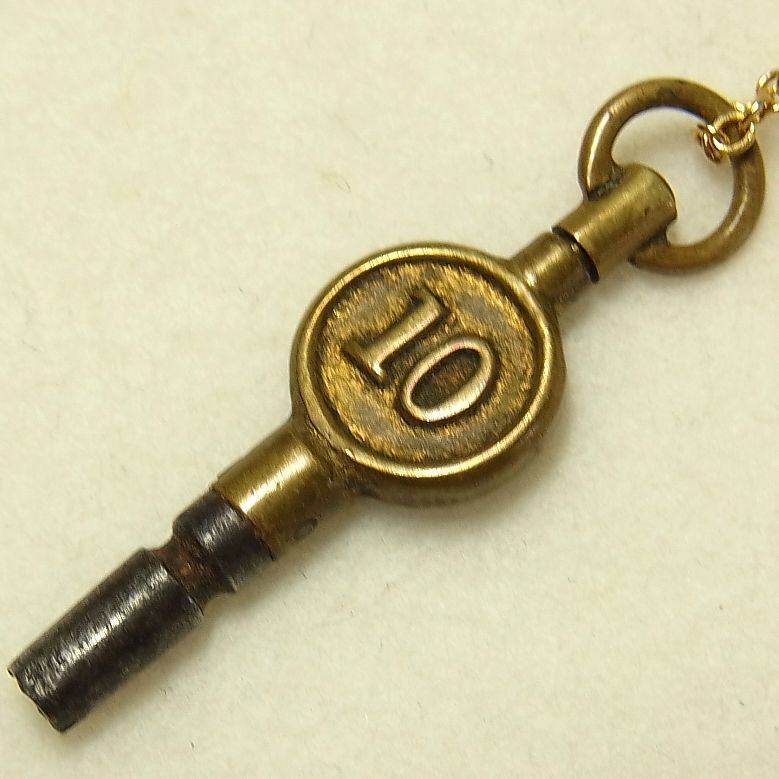 画像: “１０”英国 1800年代末製 アンティーク 懐中時計のキー（チェーン有り。無しの場合は３００円引き）