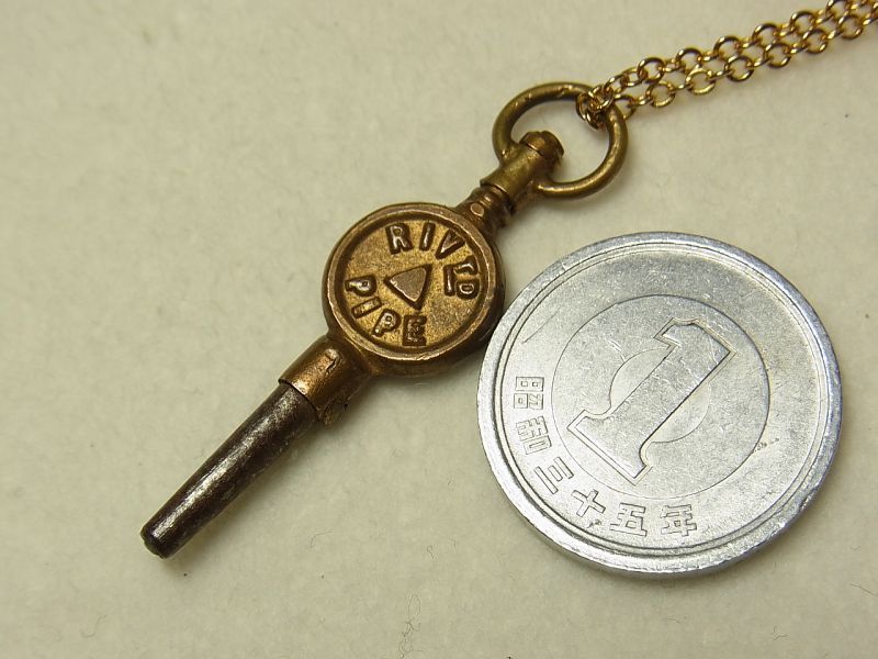 画像: “１”英国 1800年代末製 アンティーク 懐中時計のキー（チェーン有り。無しの場合は３００円引き）