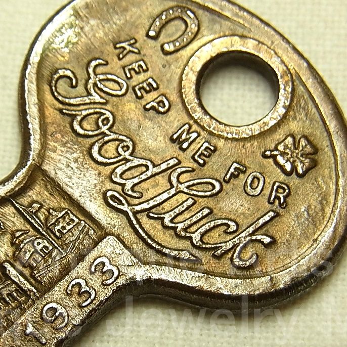 画像: 【希少】《四つ葉のクローバー・蹄鉄マーク》【参考画像・動画有り】【幸運・成功を祈る！(GOOD LUCK)】アメリカ 1933年シカゴワールドフェアーMaster Lock Co.マスターロック社　記念キー