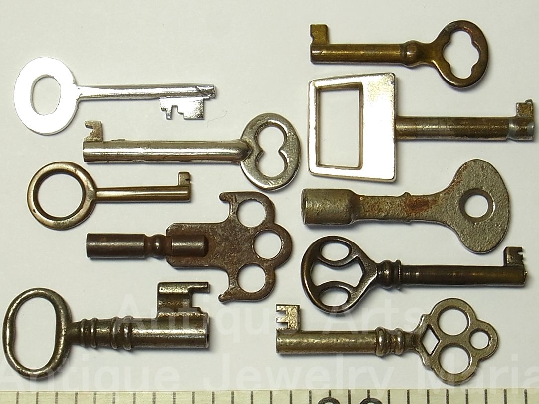 画像1: アンティークキー・ヴィンテージキー,antique key, vintage key《10本セット》【60mm以下】【バーゲン】