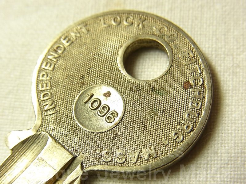 画像: ヴィンテージ キー, vintage key アメリカ 【G】“ILCO INDEPENDENT LOCK CO.”インディペンデントロック《参考画像有り》
