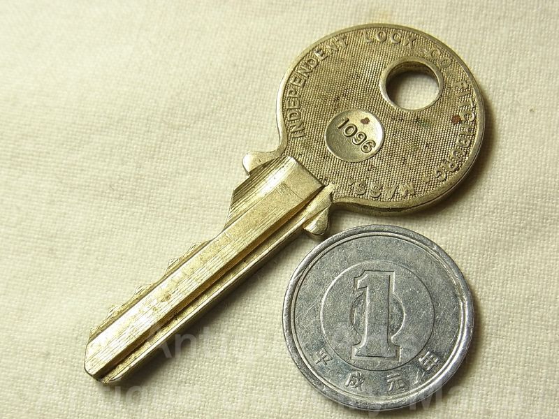 画像: ヴィンテージ キー, vintage key アメリカ 【G】“ILCO INDEPENDENT LOCK CO.”インディペンデントロック《参考画像有り》