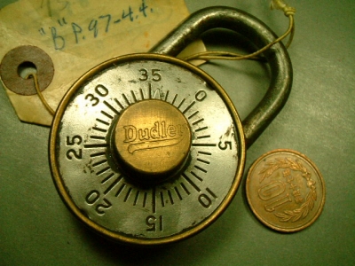 画像: アメリカ ヴィンテージ ダイヤル式 Dudley社南京錠 １９５０－１９６０年代製